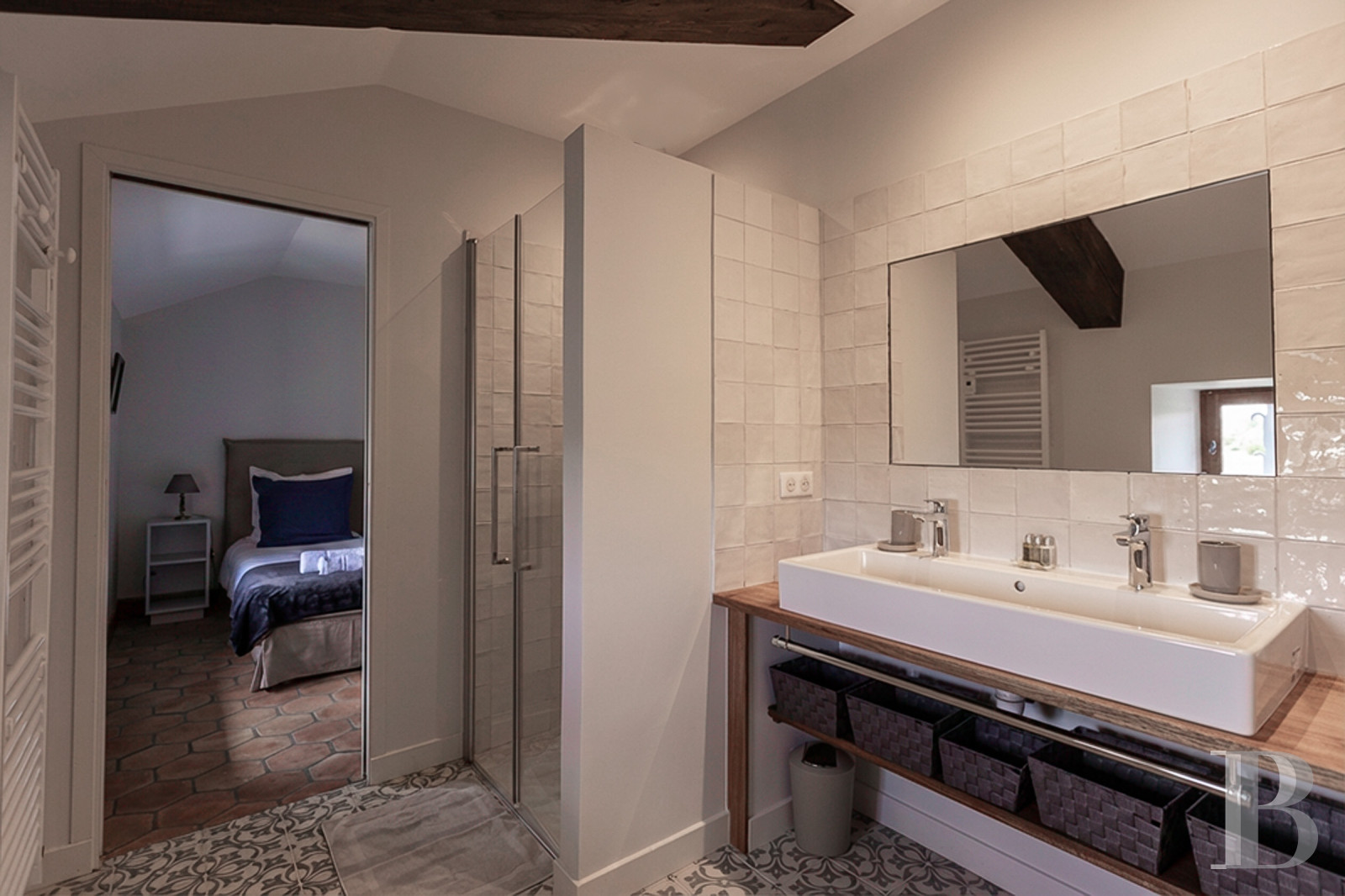 En Ardèche, à Saint-Alban-Auriolles, une ancienne ferme du 17e siècle à l’ombre d’un château - photo  n°12